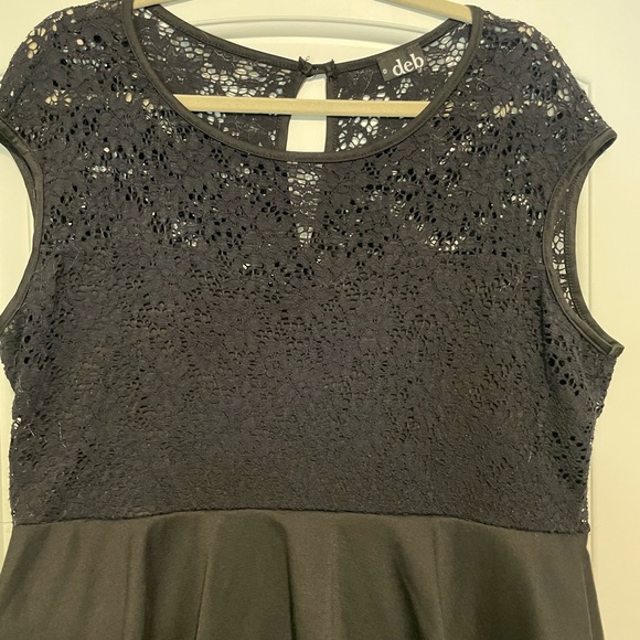 " Deb " Black Cap Sleeve, Lacey & Pencil skirt style Dress, Size 18 - Picture 2 of 4